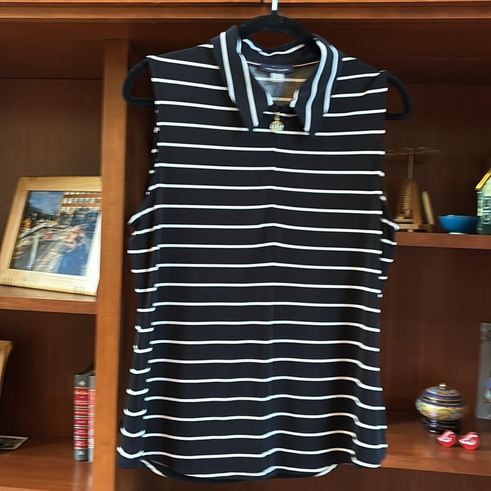 NWT Tommy Hilfiger Women’s LG Sleeveless Collared 1/4 Zip Black/White Stripe Top - Picture 6 of 8